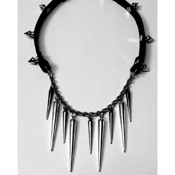 Leather Spike Choker